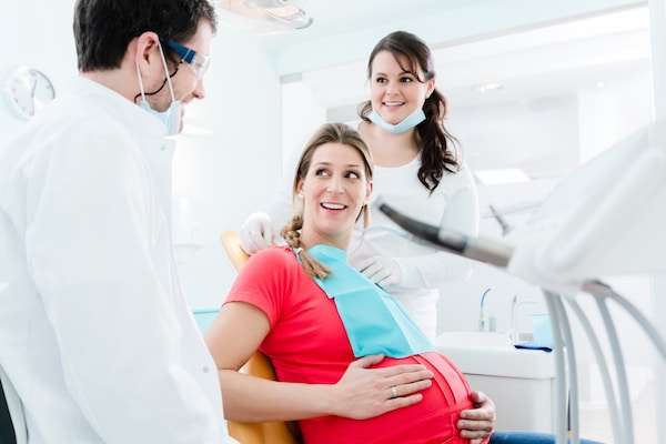 Featured image for “Tooth Care During Pregnancy.”